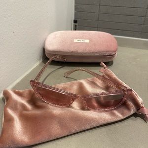 **Sold*** miu miu. New. Autentic